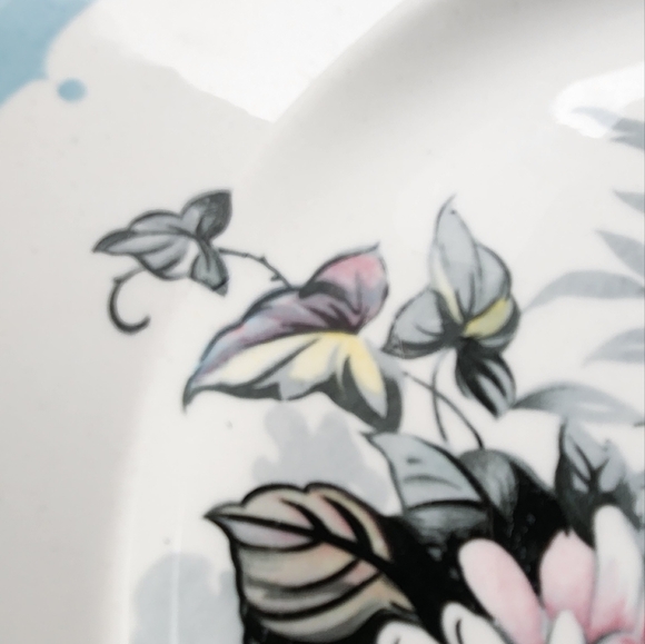 Clarice Cliff Floral Plate - Picture 3 of 5